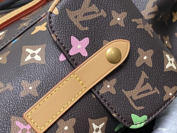 WIS CHRISTOPHER Backpack-41*48*13CM LOUIS VUITTON 0315